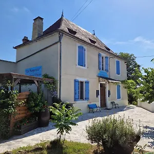 https://la-noyeraie-rocamadour.midi-pyreneeshotels.com